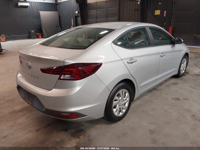 Hyundai ELANTRA SE 2019 5NPD74LF6KH497176 Image 4