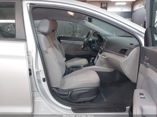 Hyundai ELANTRA SE 2019 5NPD74LF6KH497176 Image 5