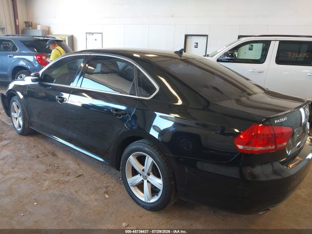 Продаж на аукціоні авто 2013 Volkswagen Passat 2.5l Se, vin: 1VWBH7A3XDC082954, номер лоту: 45736437