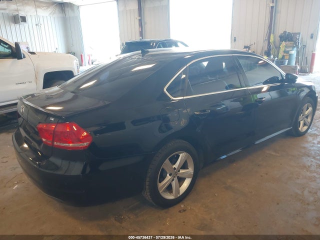 Продаж на аукціоні авто 2013 Volkswagen Passat 2.5l Se, vin: 1VWBH7A3XDC082954, номер лоту: 45736437