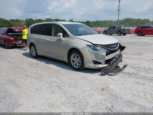 Продаж на аукціоні авто 2017 Chrysler Pacifica Touring-l Plus, vin: 2C4RC1EG4HR585094, номер лоту: 45736485