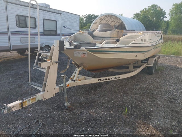 Продаж на аукціоні авто 2002 Suntracker Other, vin: BUJ11492L102, номер лоту: 45736528