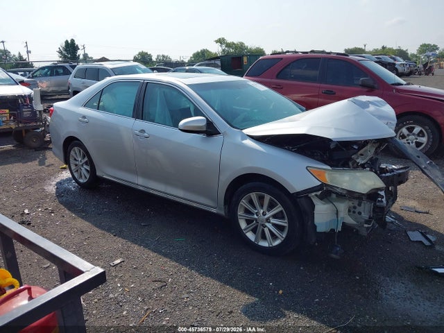 Aukcja sprzedaży 2014 Toyota Camry Xle, vin: 4T4BF1FK5ER374840, numer aukcji: 45736579