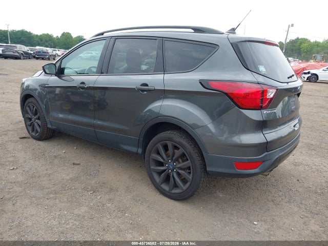 Продажа на аукционе авто 2019 Ford Escape Se, vin: 1FMCU9GD9KUC24406, номер лота: 45736582