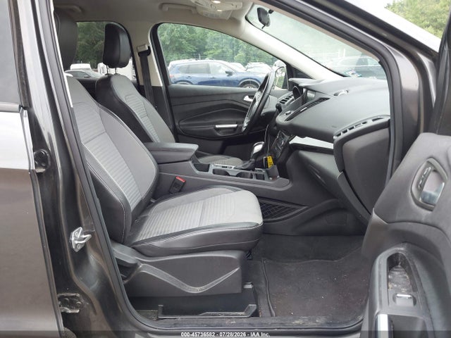 Продажа на аукционе авто 2019 Ford Escape Se, vin: 1FMCU9GD9KUC24406, номер лота: 45736582