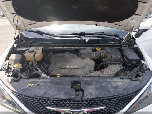 Aukcja sprzedaży 2017 Chrysler Pacifica Lx, vin: 2C4RC1CG3HR515458, numer aukcji: 45736602