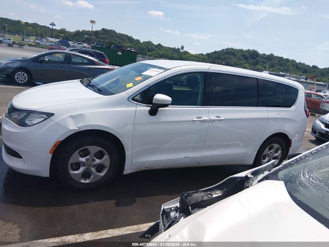 Aukcja sprzedaży 2017 Chrysler Pacifica Lx, vin: 2C4RC1CG3HR515458, numer aukcji: 45736602