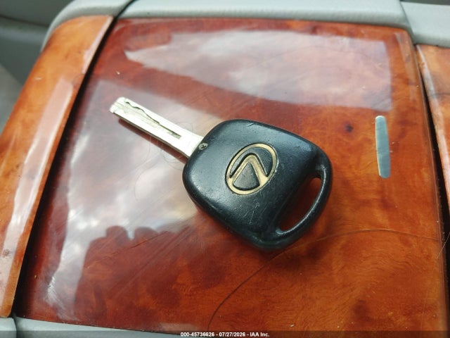 45736626 :رقم المزاد ، 2T2GA31U94C005266 vin ، 2004 Lexus Rx 330 مزاد بيع