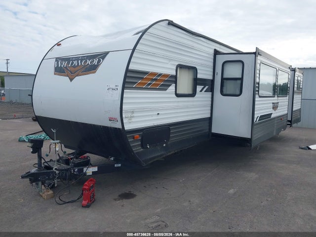 Продаж на аукціоні авто 2021 Forest River Wildwood 31kqbts Travel Trailer, vin: 4X4TWDG27M8807711, номер лоту: 45736628