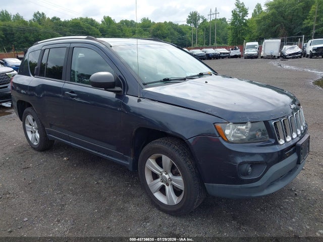 Продажа на аукционе авто 2014 Jeep Compass Sport, vin: 1C4NJCBB9ED582635, номер лота: 45736630