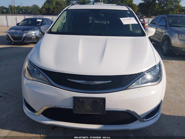 2017 Chrysler Pacifica Touring-l მანქანა იყიდება აუქციონზე, vin: 2C4RC1BG6HR809437, აუქციონის ნომერი: 45736673