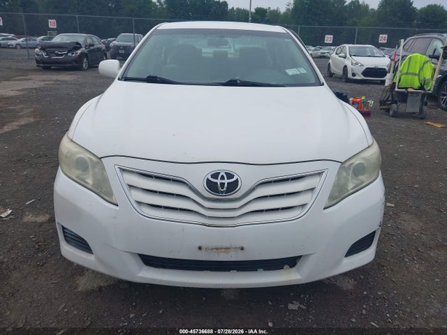 Aukcja sprzedaży 2011 Toyota Camry Le, vin: 4T1BF3EK1BU621547, numer aukcji: 45736688