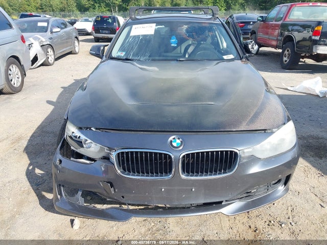 2013 Bmw 328i Xdrive მანქანა იყიდება აუქციონზე, vin: WBA3B5G50DNP40613, აუქციონის ნომერი: 45736779