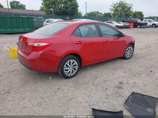 2T1BURHE4JC964125 Toyota COROLLA LE