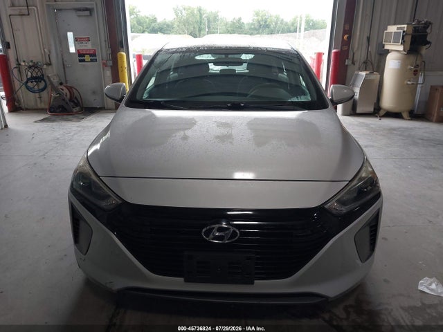 45736824 :رقم المزاد ، KMHC65LC1KU106902 vin ، 2019 Hyundai Ioniq Hybrid Blue مزاد بيع