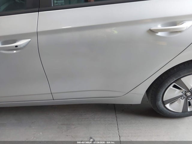 45736824 :رقم المزاد ، KMHC65LC1KU106902 vin ، 2019 Hyundai Ioniq Hybrid Blue مزاد بيع