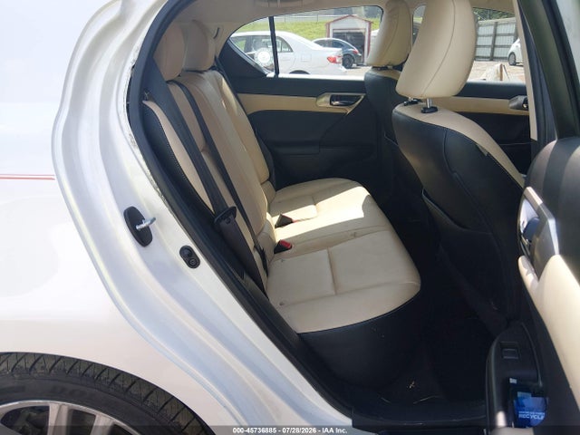 Продажа на аукционе авто 2015 Lexus Ct 200h, vin: JTHKD5BH5F2218315, номер лота: 45736885