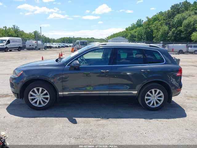 Продаж на аукціоні авто 2012 Volkswagen Touareg Tdi Sport, vin: WVGFK9BP9CD003278, номер лоту: 45736896