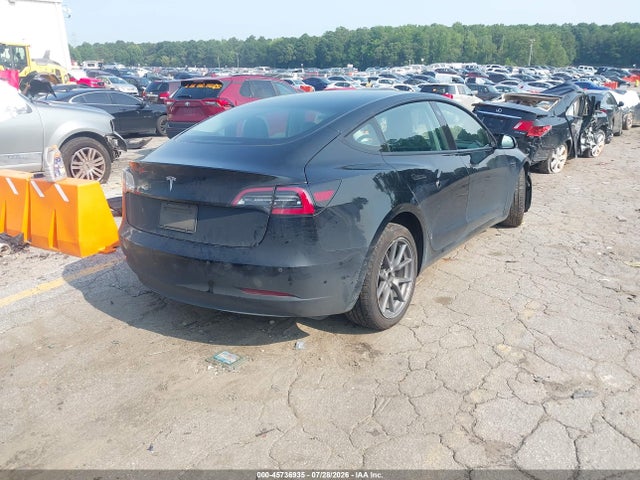 45736935 :رقم المزاد ، 5YJ3E1EAXNF339573 vin ، 2022 Tesla Model 3 Rear-wheel Drive مزاد بيع