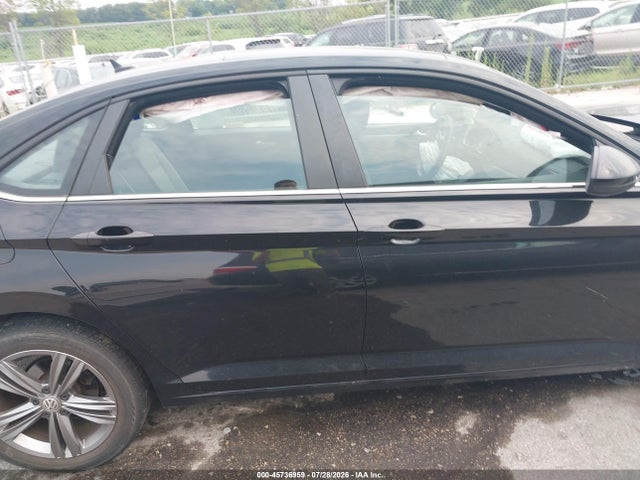 2021 Volkswagen Jetta 1.4t R-line/1.4t Se/s მანქანა იყიდება აუქციონზე, vin: 3VWC57BUXMM070158, აუქციონის ნომერი: 45736959