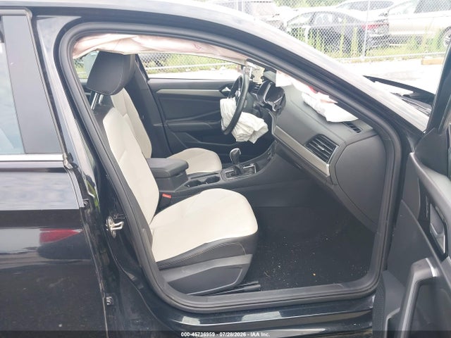 2021 Volkswagen Jetta 1.4t R-line/1.4t Se/s მანქანა იყიდება აუქციონზე, vin: 3VWC57BUXMM070158, აუქციონის ნომერი: 45736959