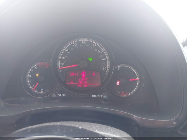 Продажа на аукционе авто 2017 Volkswagen Beetle #pinkbeetle/1.8t Classic/1.8t S, vin: 3VWF17AT1HM630687, номер лота: 45736986