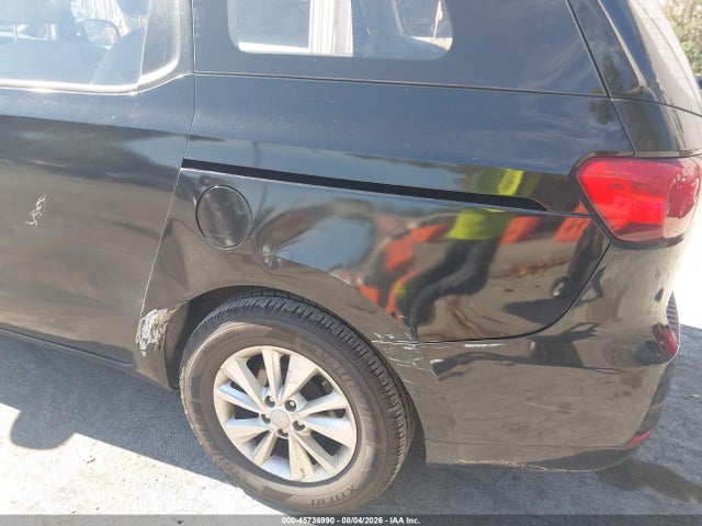 2017 Kia Sedona L მანქანა იყიდება აუქციონზე, vin: KNDMA5C19H6282874, აუქციონის ნომერი: 45736990
