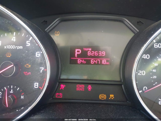 2017 Kia Sedona L მანქანა იყიდება აუქციონზე, vin: KNDMA5C19H6282874, აუქციონის ნომერი: 45736990