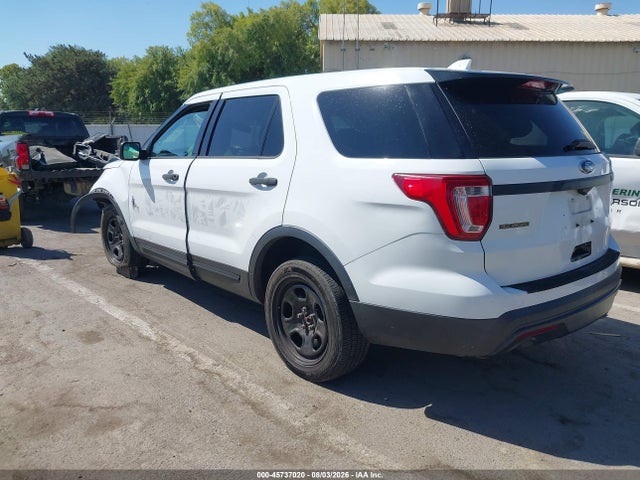 Ford Utility Police Interceptor 2017 1FM5K8AR6HGE26012 Image 3