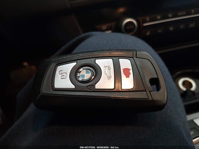 2013 Bmw 535i მანქანა იყიდება აუქციონზე, vin: WBAFR7C59DC820028, აუქციონის ნომერი: 45737036