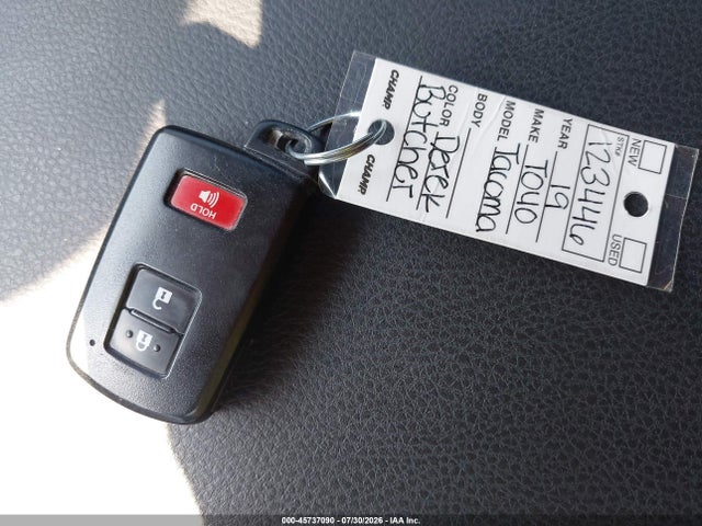 3TMCZ5AN2KM206768 Toyota Tacoma Trd Off Road