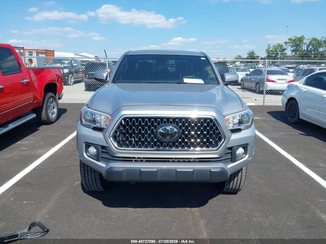 3TMCZ5AN2KM206768 Toyota Tacoma Trd Off Road