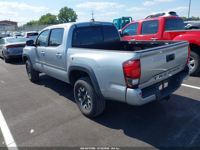 3TMCZ5AN2KM206768 Toyota Tacoma Trd Off Road