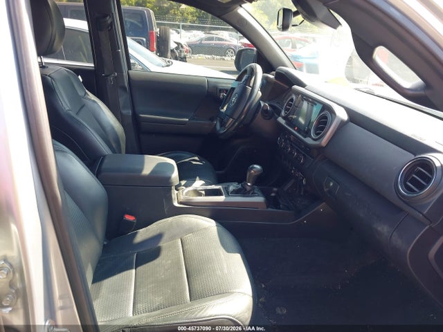 3TMCZ5AN2KM206768 Toyota Tacoma Trd Off Road
