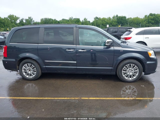 Продажа на аукционе авто 2013 Chrysler Town & Country Touring-l, vin: 2C4RC1CG4DR614302, номер лота: 45737102