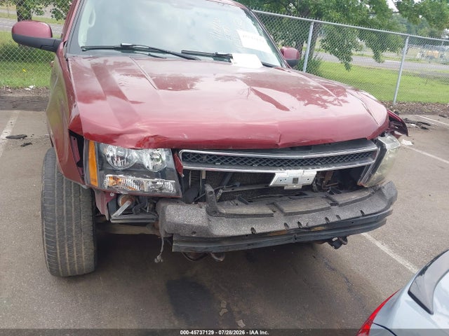 2008 Chevrolet Suburban 1500 Lt მანქანა იყიდება აუქციონზე, vin: 1GNFK16318R164206, აუქციონის ნომერი: 45737129