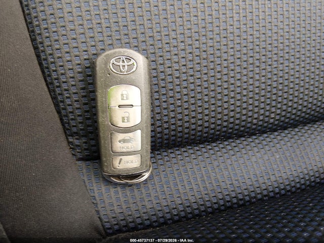 Продаж на аукціоні авто 2017 Toyota Yaris Ia, vin: 3MYDLBYV0HY188235, номер лоту: 45737137