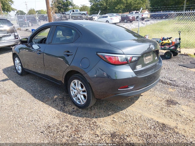 Продаж на аукціоні авто 2017 Toyota Yaris Ia, vin: 3MYDLBYV0HY188235, номер лоту: 45737137