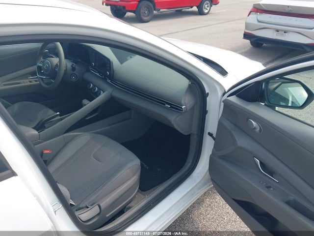 Продажа на аукционе авто 2021 Hyundai Elantra Se, vin: 5NPLL4AG7MH050670, номер лота: 45737145