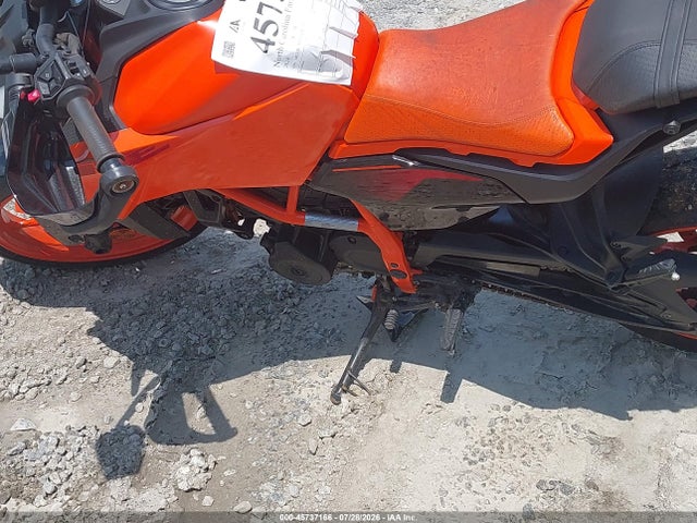 KTM 390 Duke 2024 MD2JPJ40XRN265745 Image 9