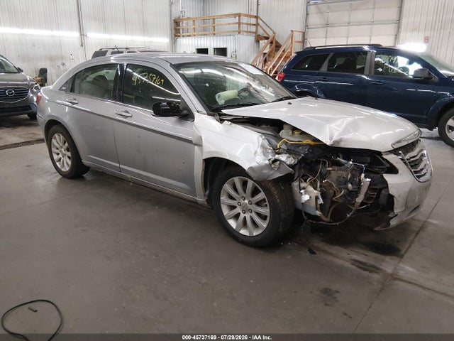 2013 Chrysler 200 Touring მანქანა იყიდება აუქციონზე, vin: 1C3CCBBB0DN509968, აუქციონის ნომერი: 45737169