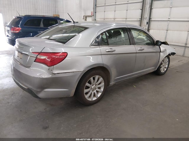 2013 Chrysler 200 Touring მანქანა იყიდება აუქციონზე, vin: 1C3CCBBB0DN509968, აუქციონის ნომერი: 45737169