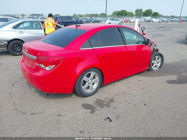 1G1PC5SB8E7482953 Chevrolet Cruze 1lt Auto