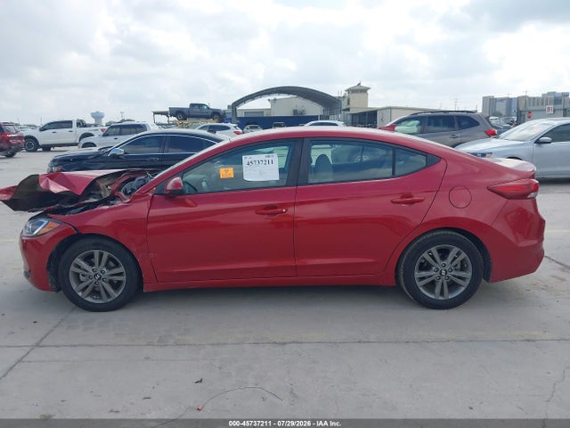 5NPD84LF0JH366062 Hyundai ELANTRA SEL