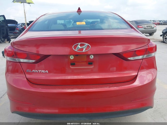 5NPD84LF0JH366062 Hyundai ELANTRA SEL