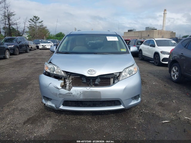 Aukcja sprzedaży 2013 Toyota Sienna Le V6 8 Passenger, vin: 5TDKK3DC5DS372073, numer aukcji: 45737240