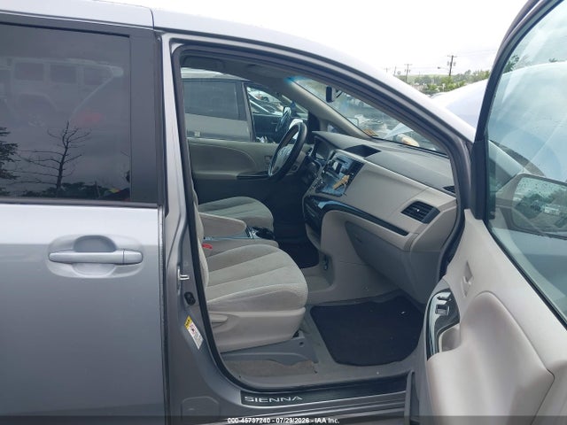 Aukcja sprzedaży 2013 Toyota Sienna Le V6 8 Passenger, vin: 5TDKK3DC5DS372073, numer aukcji: 45737240