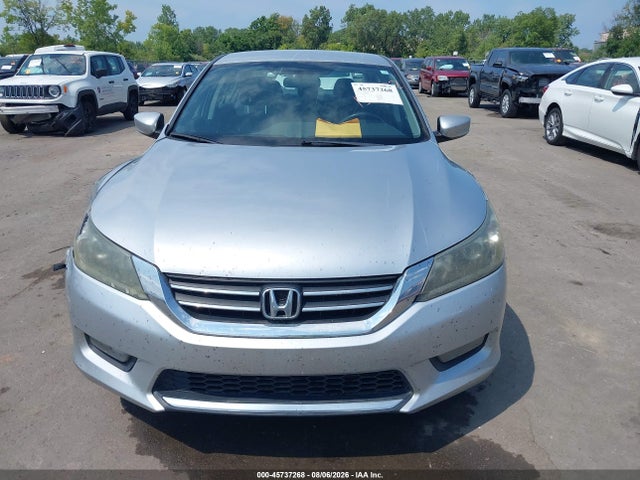 Продажа на аукционе авто 2015 Honda Accord Sport, vin: 1HGCR2F52FA139522, номер лота: 45737268