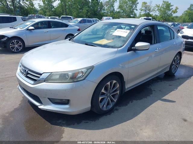 Продажа на аукционе авто 2015 Honda Accord Sport, vin: 1HGCR2F52FA139522, номер лота: 45737268