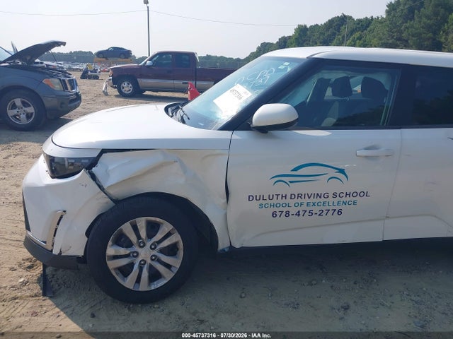 Продажа на аукционе авто 2023 Kia Soul Lx, vin: KNDJ23AUXP7858739, номер лота: 45737316